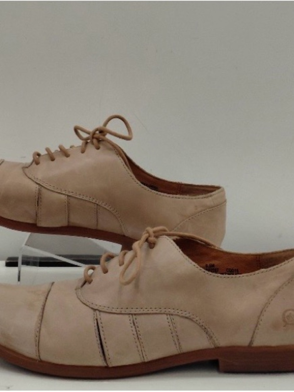 Born Women's Tan Leather Lace-Up Flats.